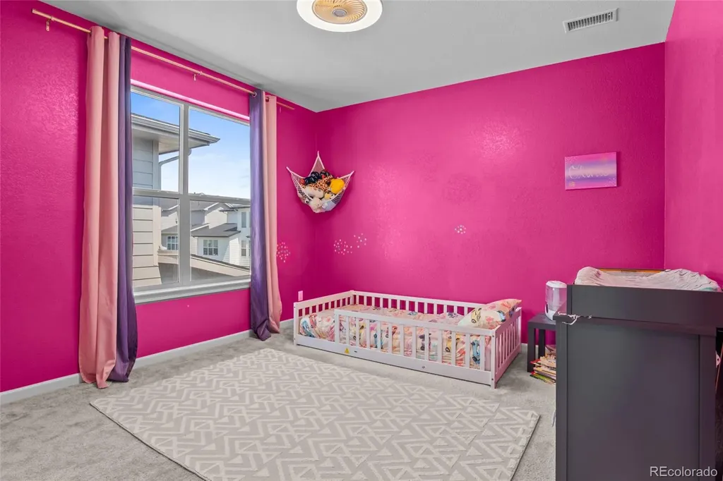 5909 Los Olivas Point Parker CO 80134
