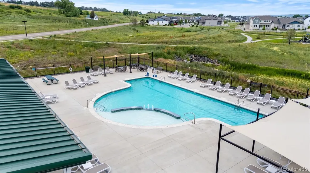 5909 Los Olivas Point Parker CO 80134