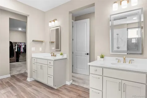 5909 Los Olivas Point Parker CO 80134