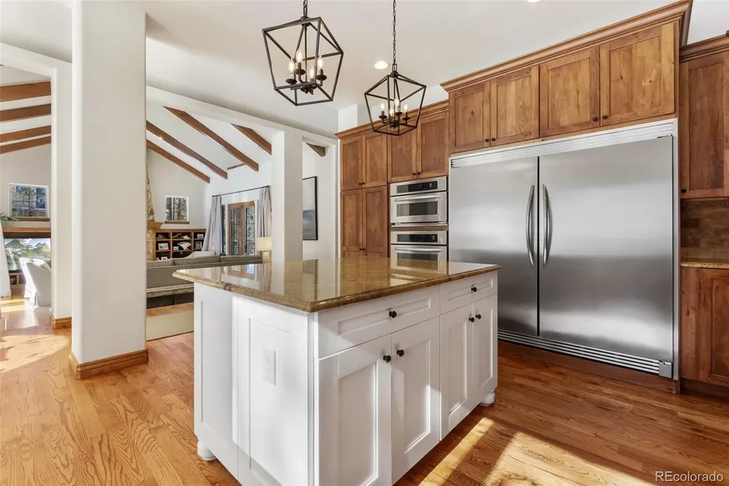 590 Cumberland Road Larkspur CO 80118