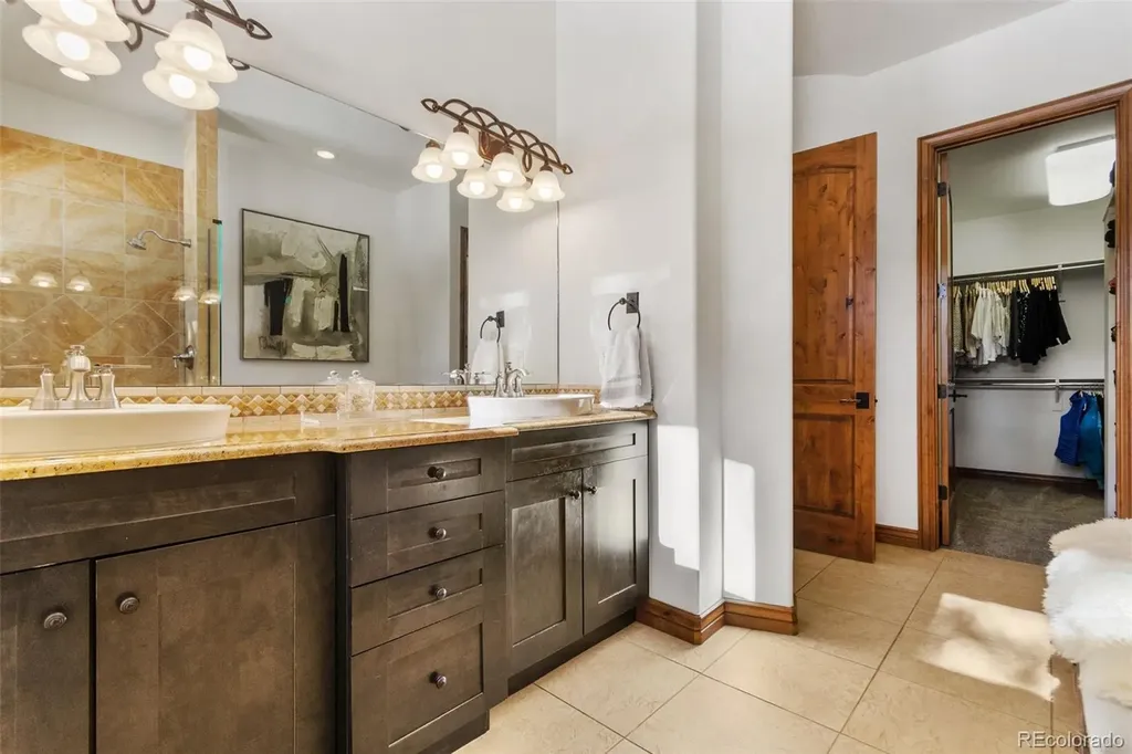 590 Cumberland Road Larkspur CO 80118