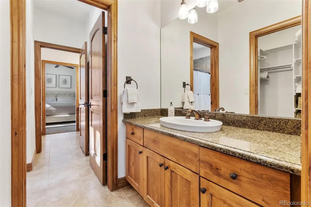 590 Cumberland Road Larkspur CO 80118