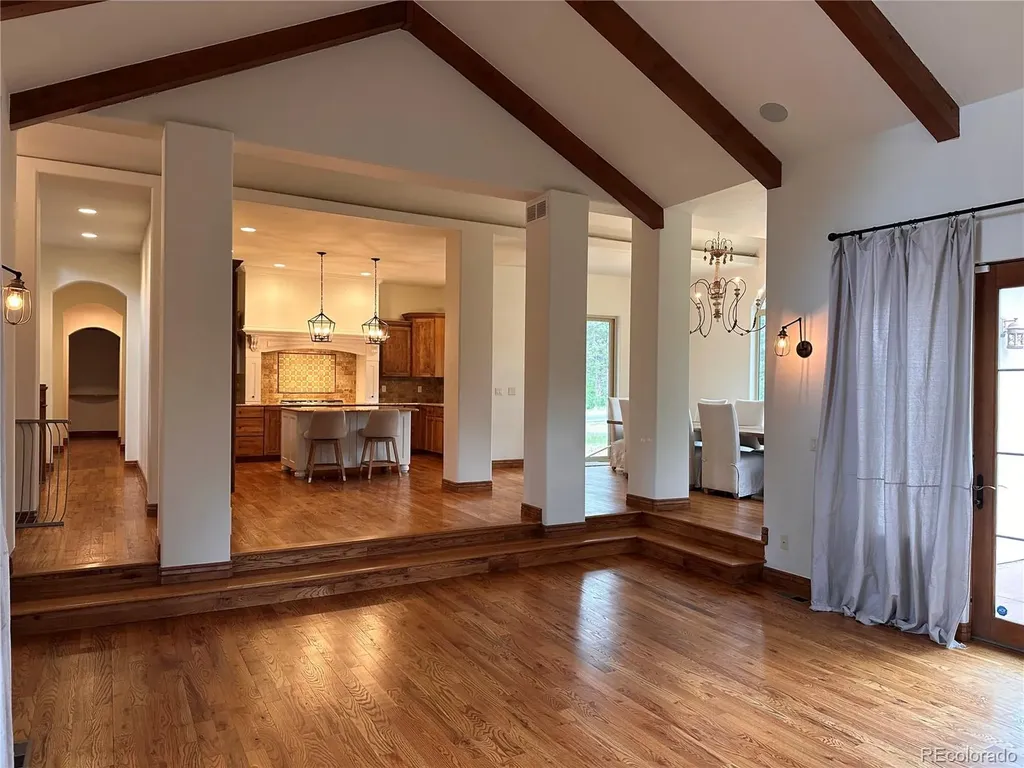 590 Cumberland Road Larkspur CO 80118