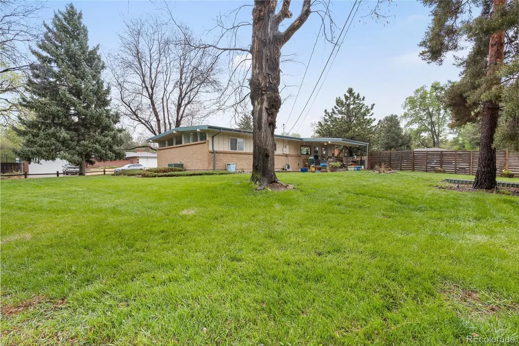 2795 E Euclid Avenue Centennial CO 80121