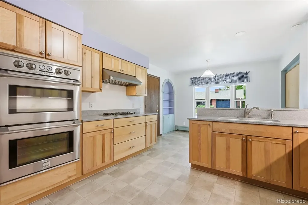 14860 W 53rd Avenue Golden CO 80403