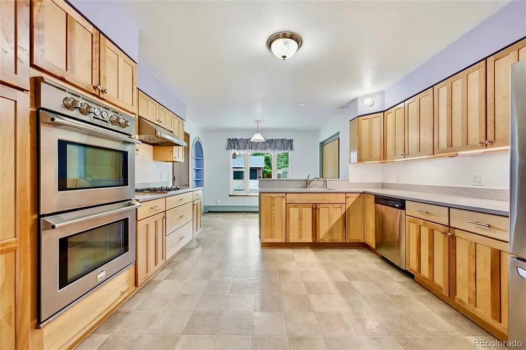 14860 W 53rd Avenue Golden CO 80403