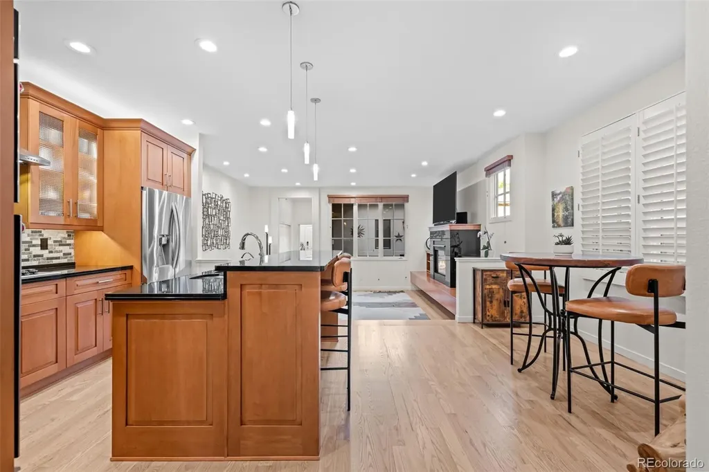 6 S Madison Street Denver CO 80209