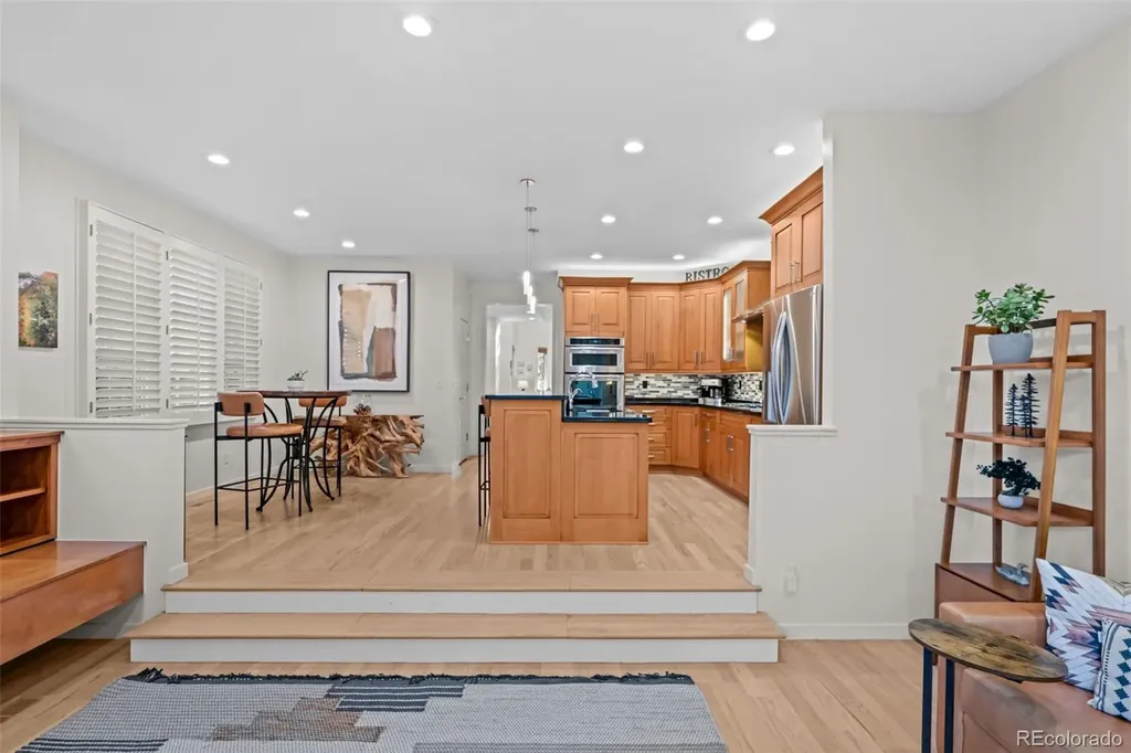 6 S Madison Street Denver CO 80209