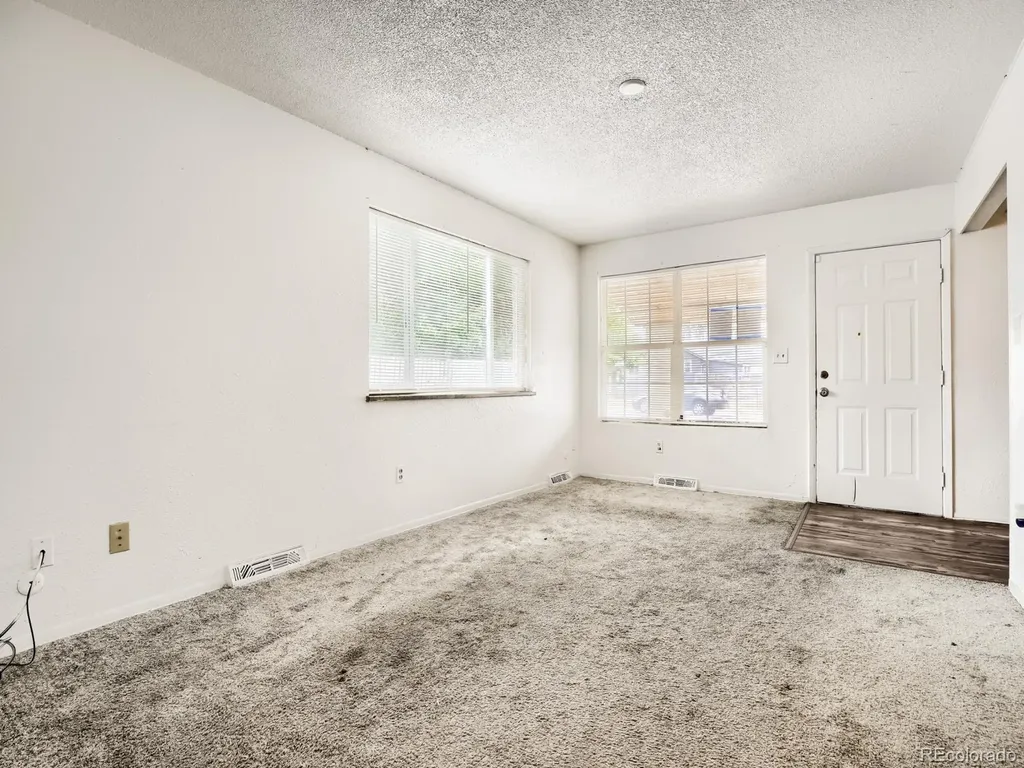 9629 E 19th Avenue Aurora CO 80010