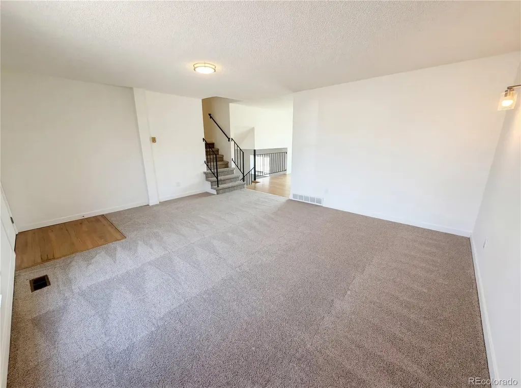 1146 S Cathay Street Aurora CO 80017