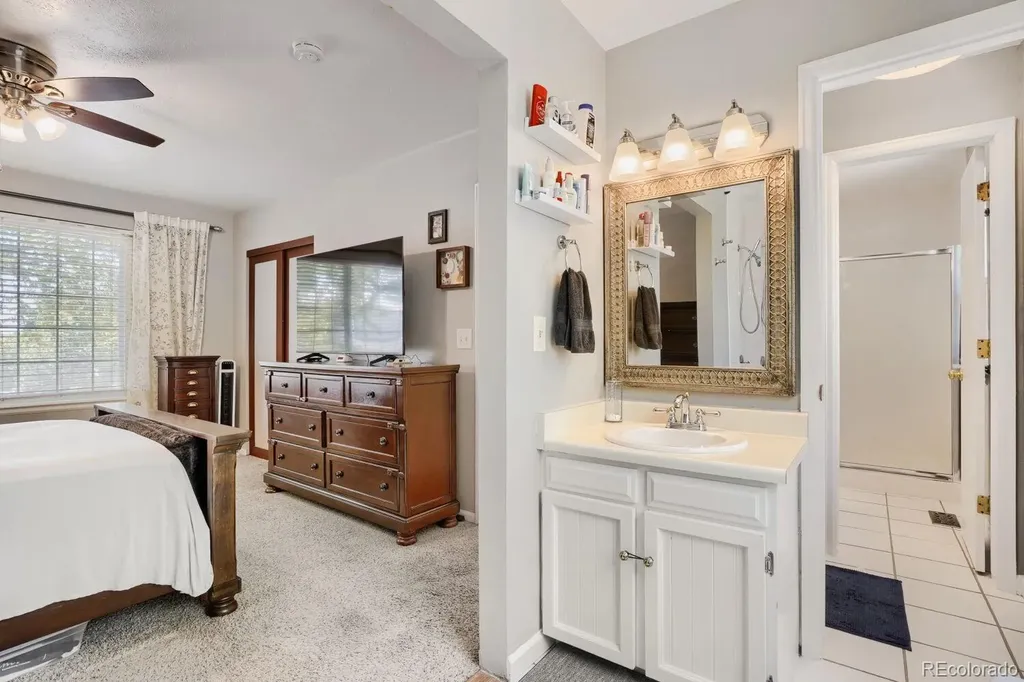15865 E Custer Drive Aurora CO 80017
