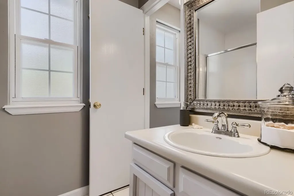 15865 E Custer Drive Aurora CO 80017