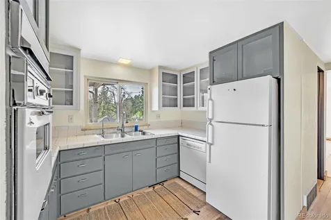 1624 Cheyenne Boulevard Colorado Springs CO 80906