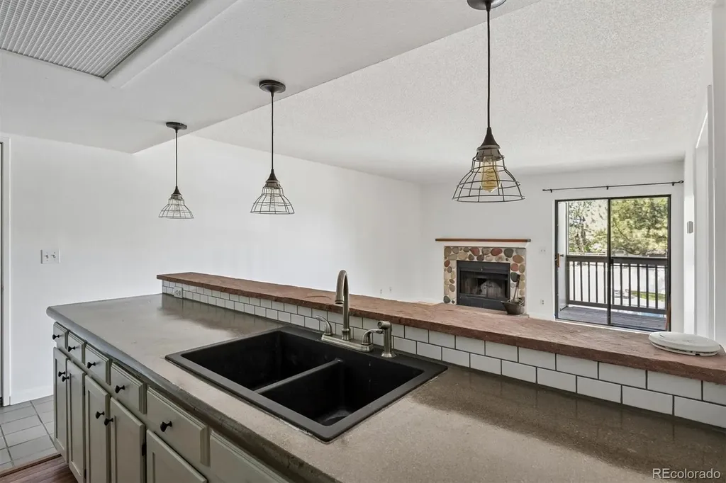9662 Brentwood Way Broomfield CO 80021
