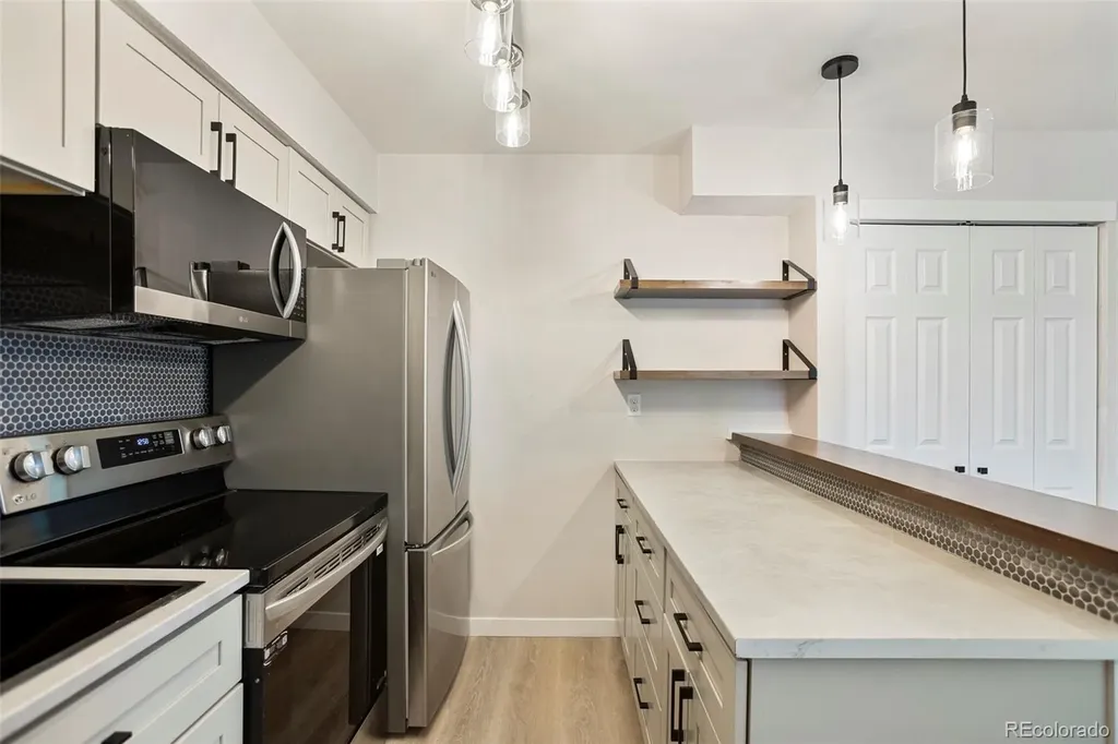 3354 S Flower Street Lakewood CO 80227