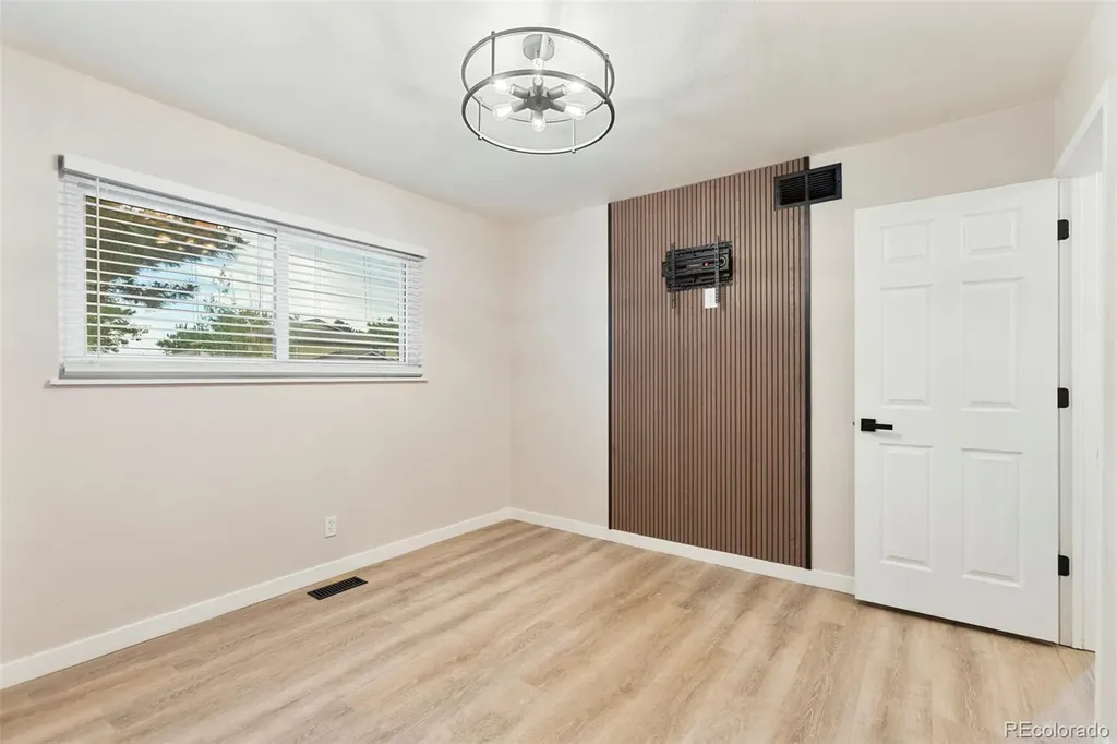 3354 S Flower Street Lakewood CO 80227