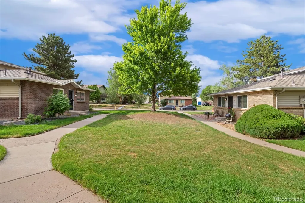3354 S Flower Street Lakewood CO 80227