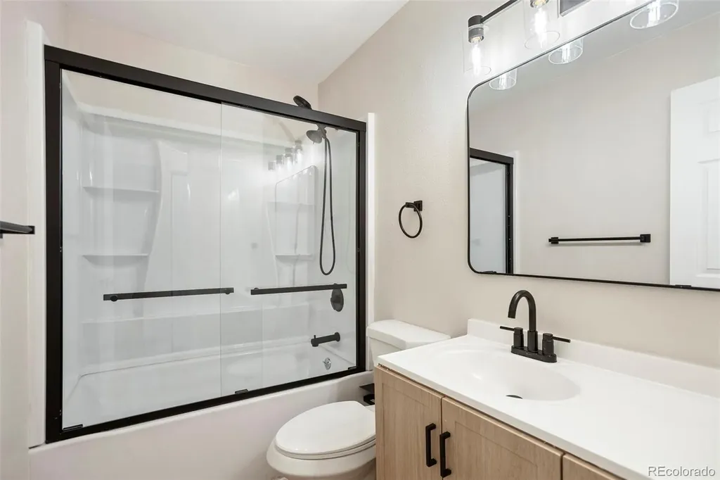 3354 S Flower Street Lakewood CO 80227