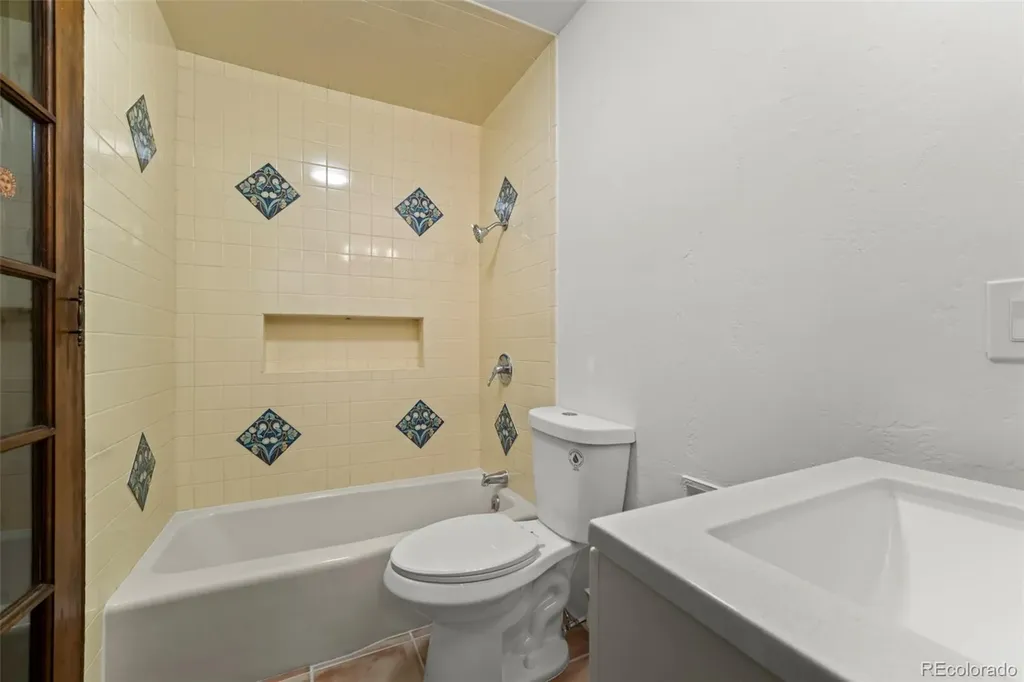 111 Skyview Way Crestone CO 81131