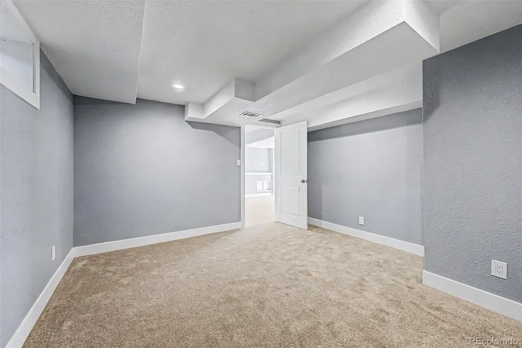 5502 S Moore Street Littleton CO 80127