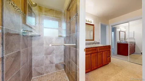 1450 S Oakland Street Aurora CO 80012