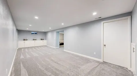 1450 S Oakland Street Aurora CO 80012