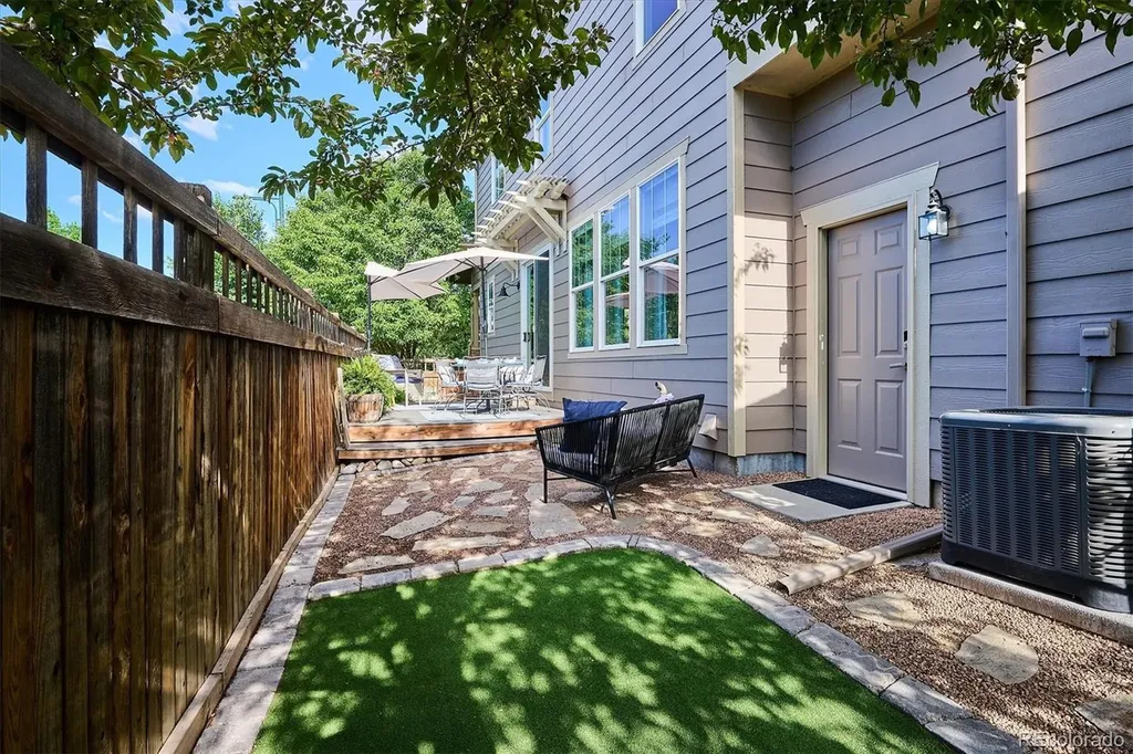 11053 E 28th Place Denver CO 80238