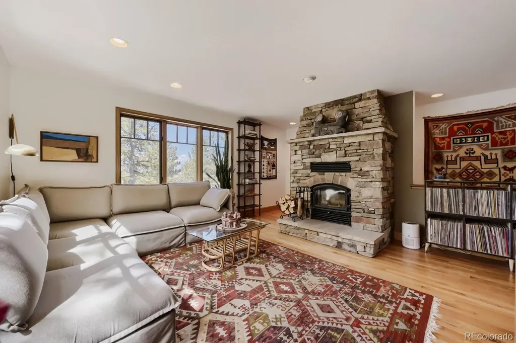 126 Signal Rock Road Golden CO 80403