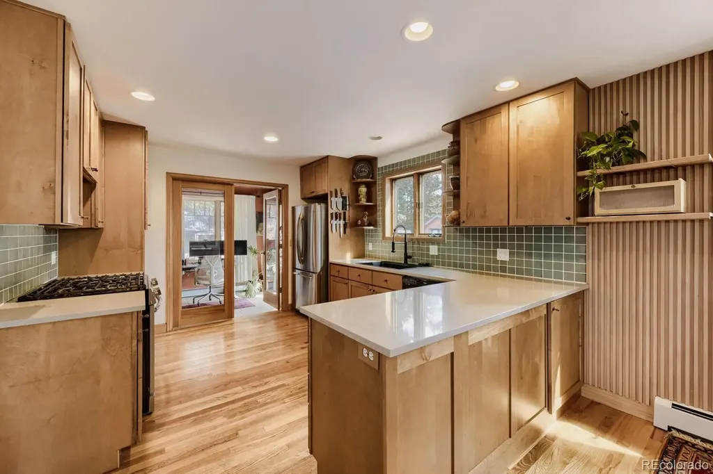126 Signal Rock Road Golden CO 80403