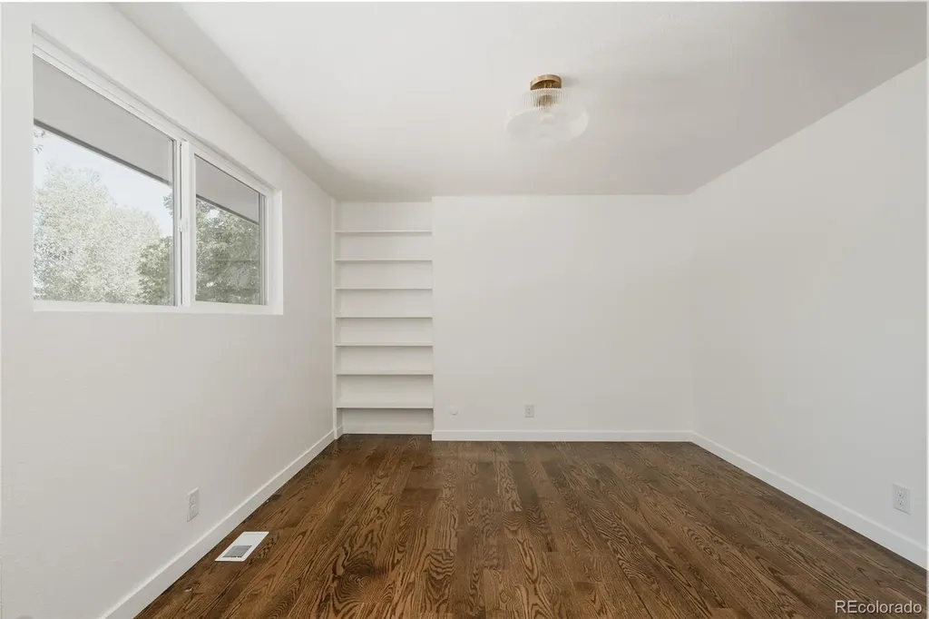 6108 S Lakeview Street Littleton CO 80120