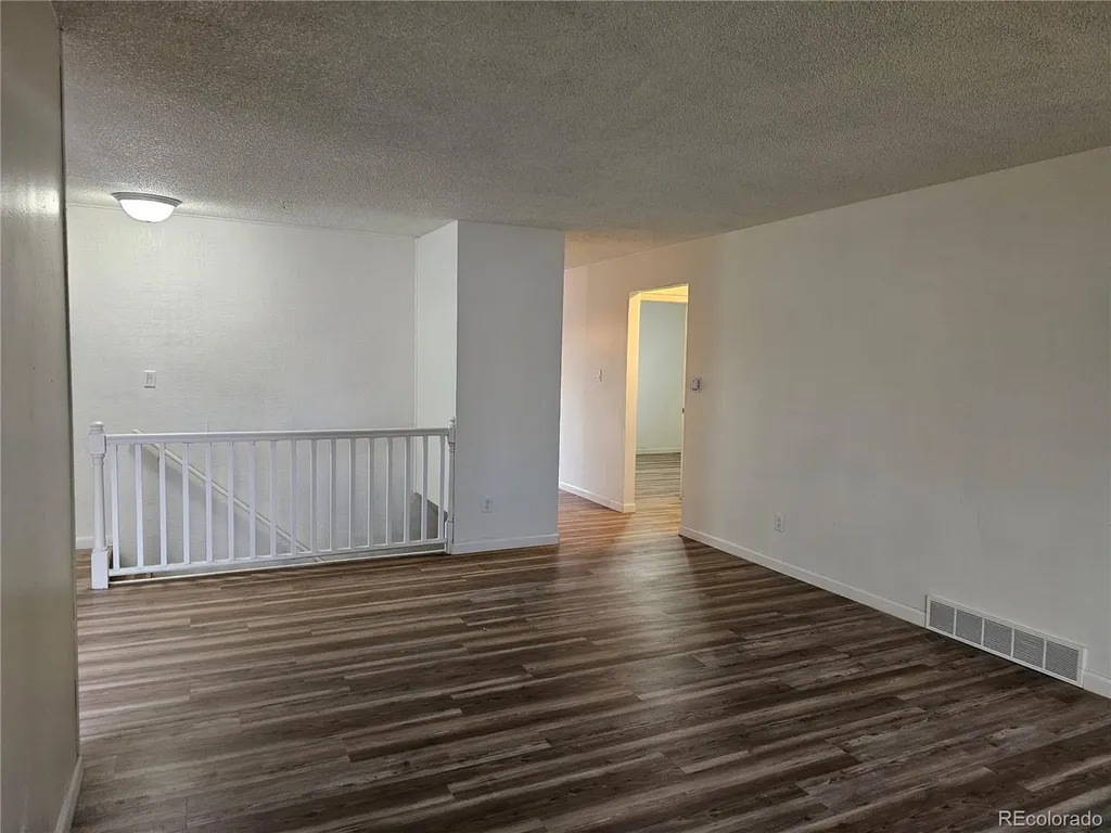 3407 W 4th Street Road Greeley CO 80634