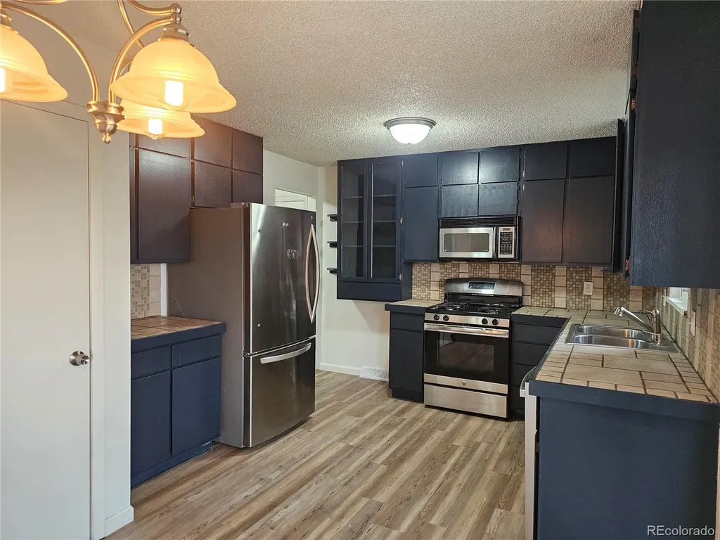 3407 W 4th Street Road Greeley CO 80634