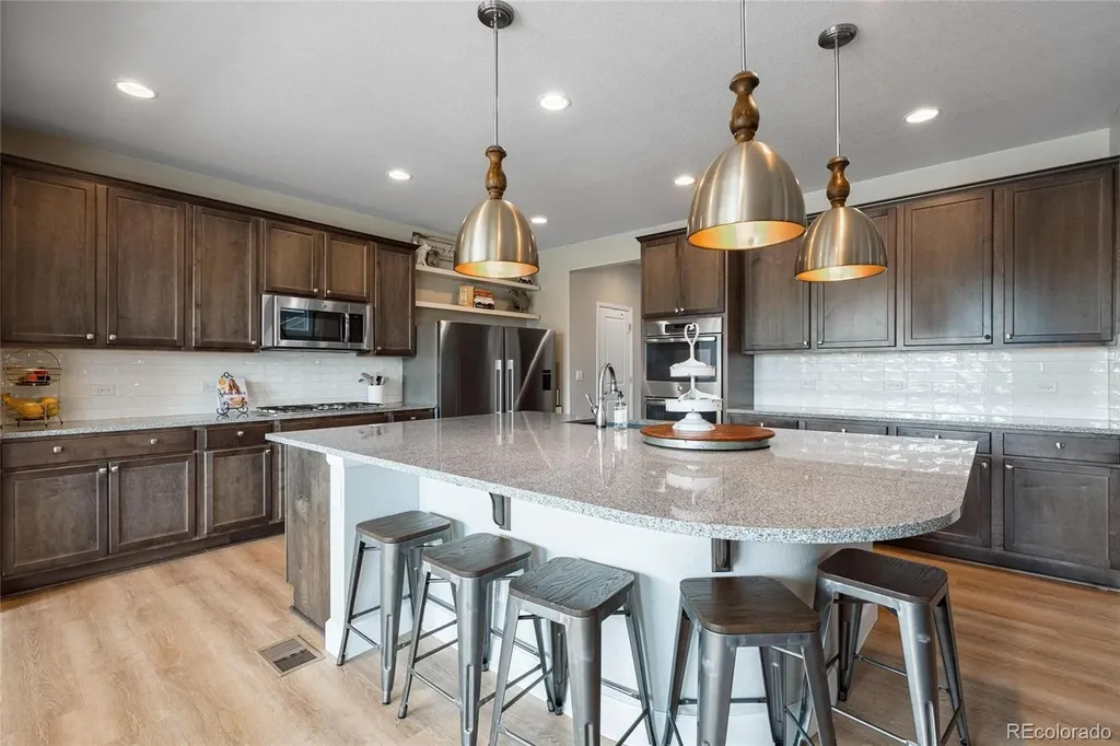 9864 Eagle River Street Littleton CO 80125