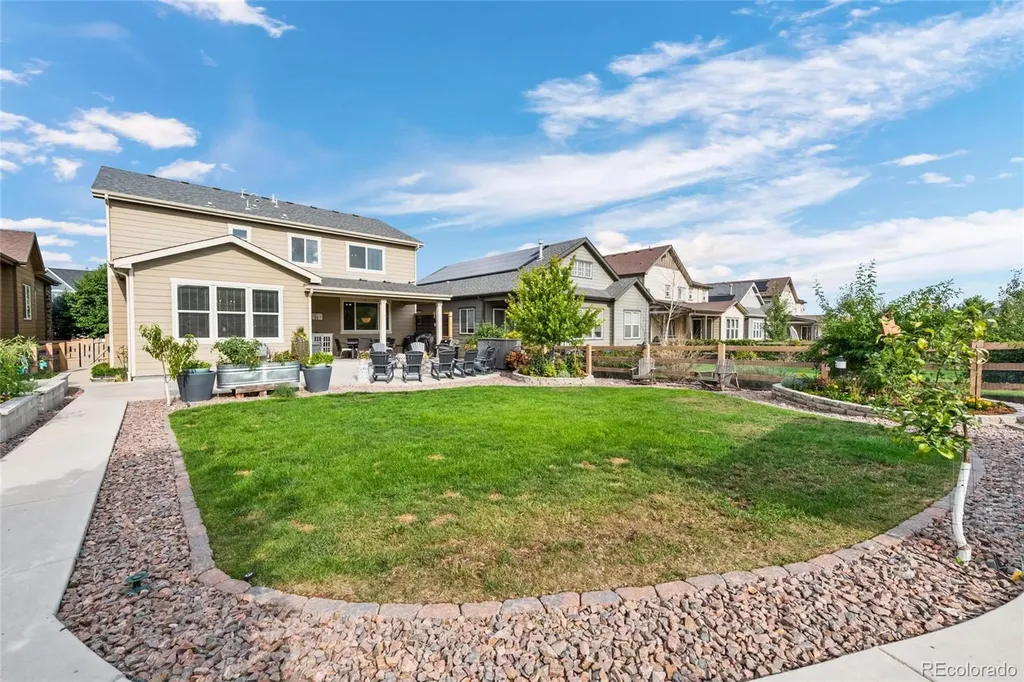 9864 Eagle River Street Littleton CO 80125