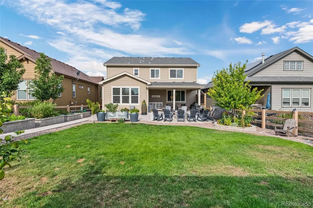 9864 Eagle River Street Littleton CO 80125