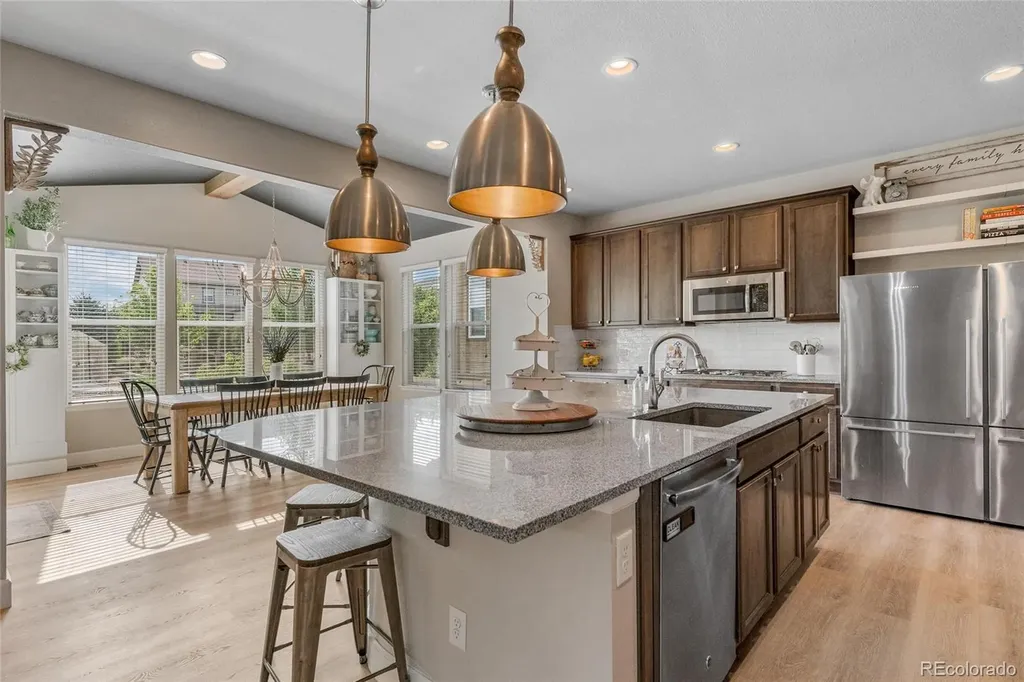 9864 Eagle River Street Littleton CO 80125