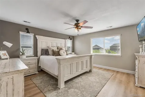 9864 Eagle River Street Littleton CO 80125