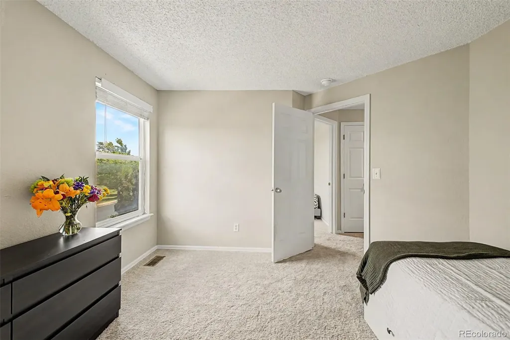 6242 S Robb Way Littleton CO 80127