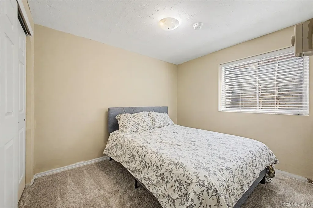 6242 S Robb Way Littleton CO 80127