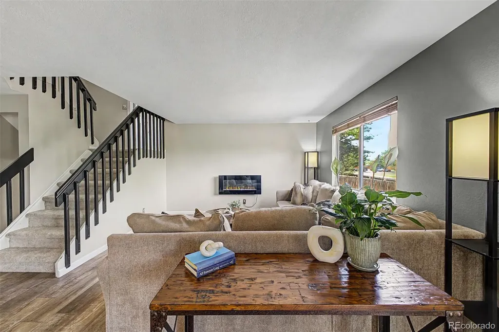 6242 S Robb Way Littleton CO 80127