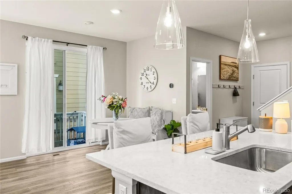 4346 S Netherland Street Aurora CO 80015