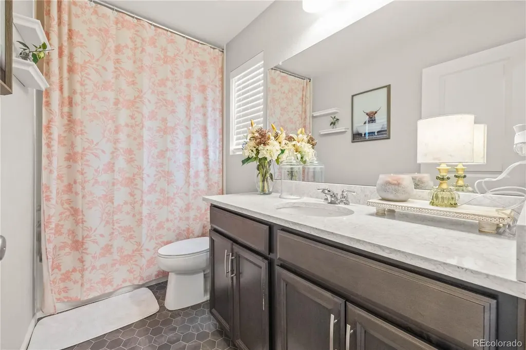 4346 S Netherland Street Aurora CO 80015