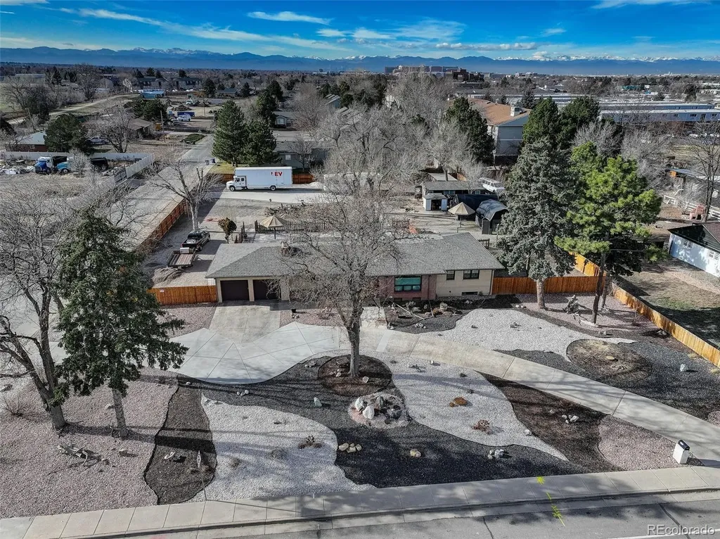 1313 Laredo Street Aurora CO 80011