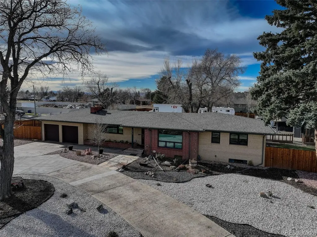 1313 Laredo Street Aurora CO 80011