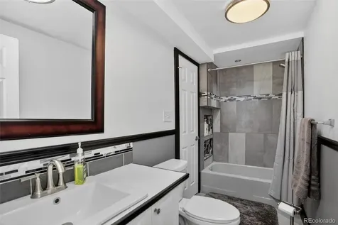 1313 Laredo Street Aurora CO 80011