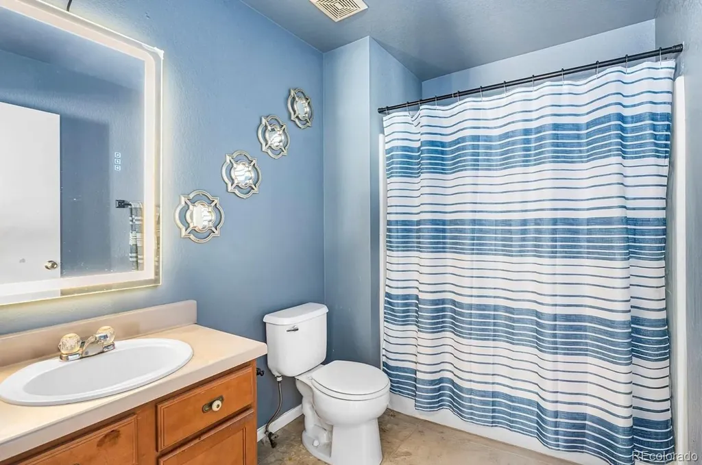4528 Andes Street Denver CO 80249