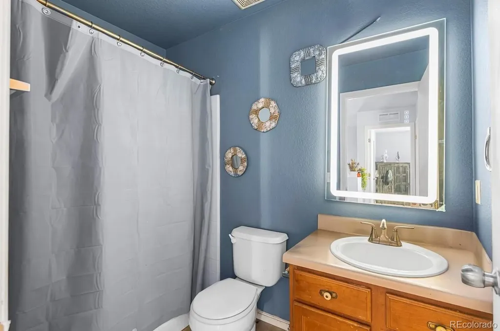 4528 Andes Street Denver CO 80249