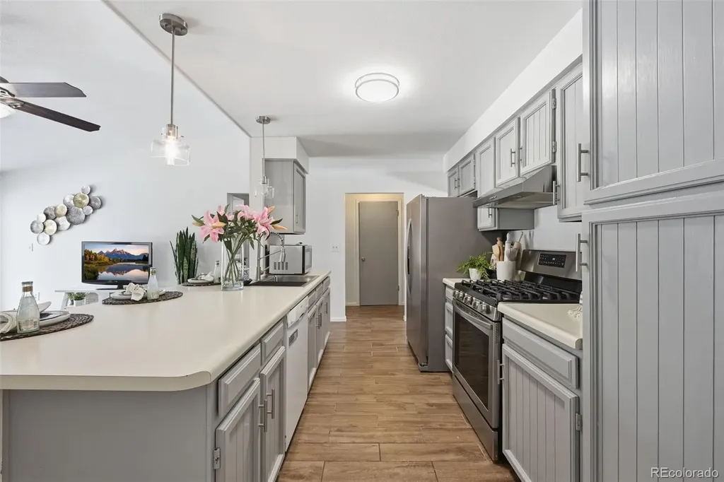 4973 S Hoyt Street Littleton CO 80123