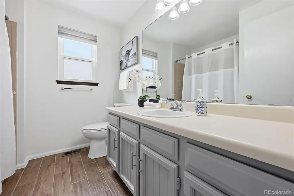 4973 S Hoyt Street Littleton CO 80123