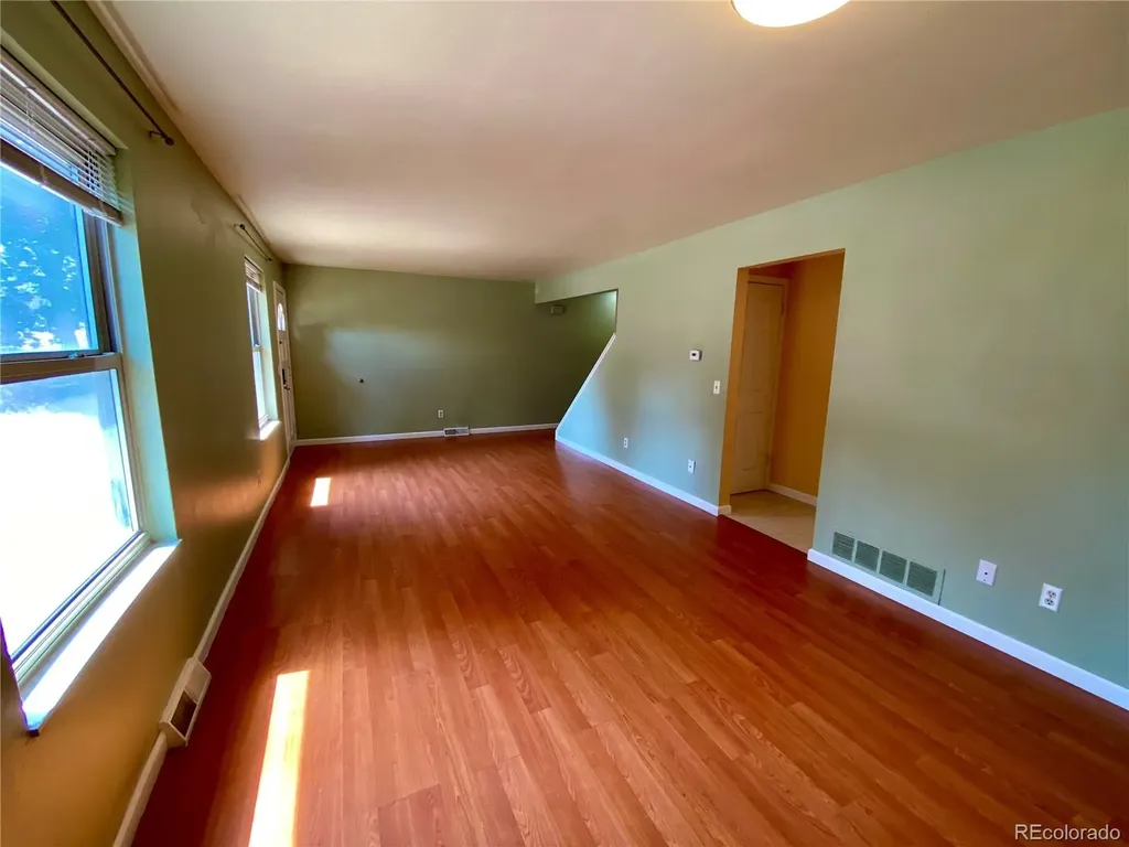 10557 Quail Street Broomfield CO 80021
